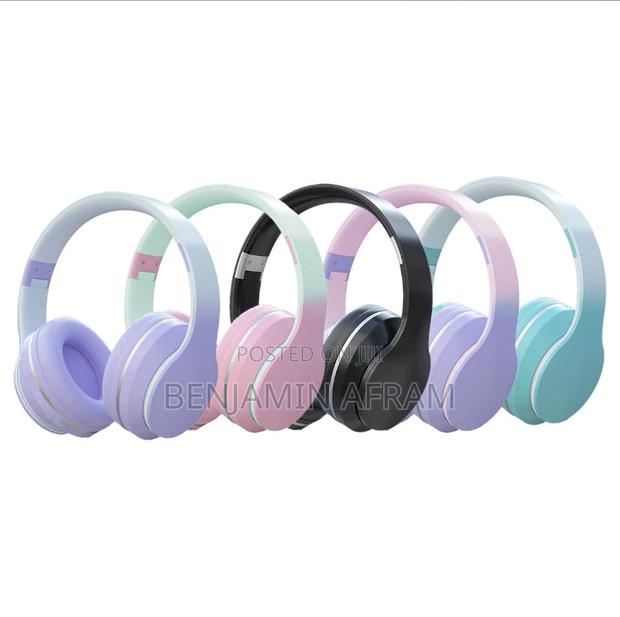 Superior Audio Quality Headphones · Photo 4