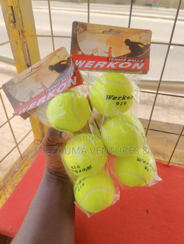 Cushion Balls / Lawn Tennis Balls · Photo 3