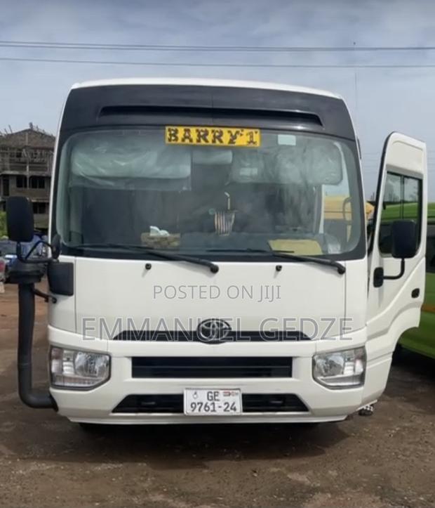 Coster Bus for Rent - 30 Seater (New Model ) · Photo 4