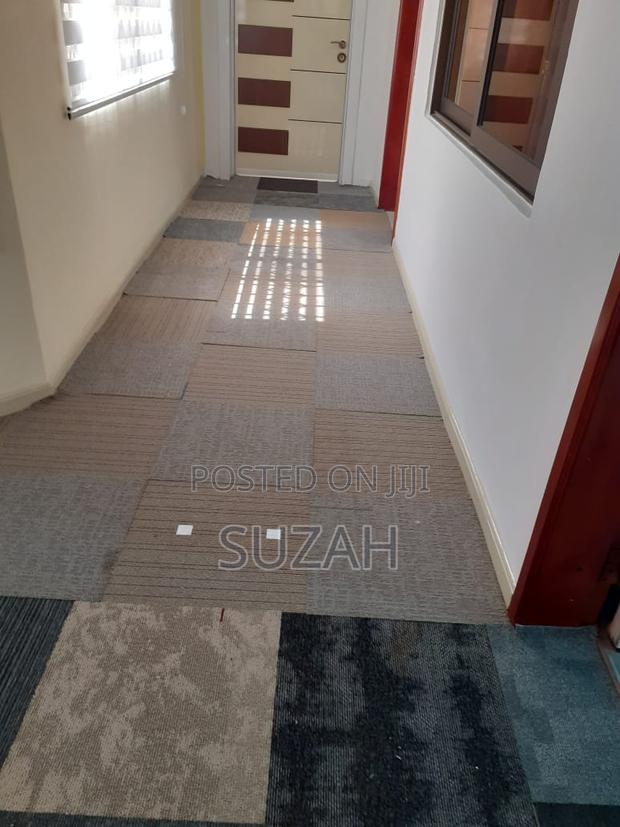 Woolen Tiles Carpet · Photo 2