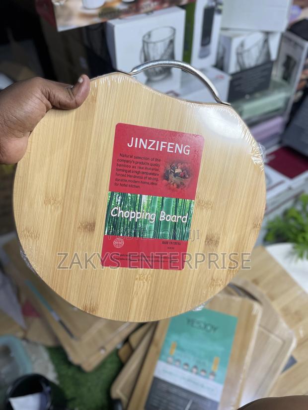 Chopping Board With Handle · Photo 3