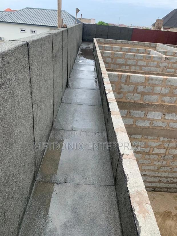 Roof Leakage and Waterproofing Services photo 2