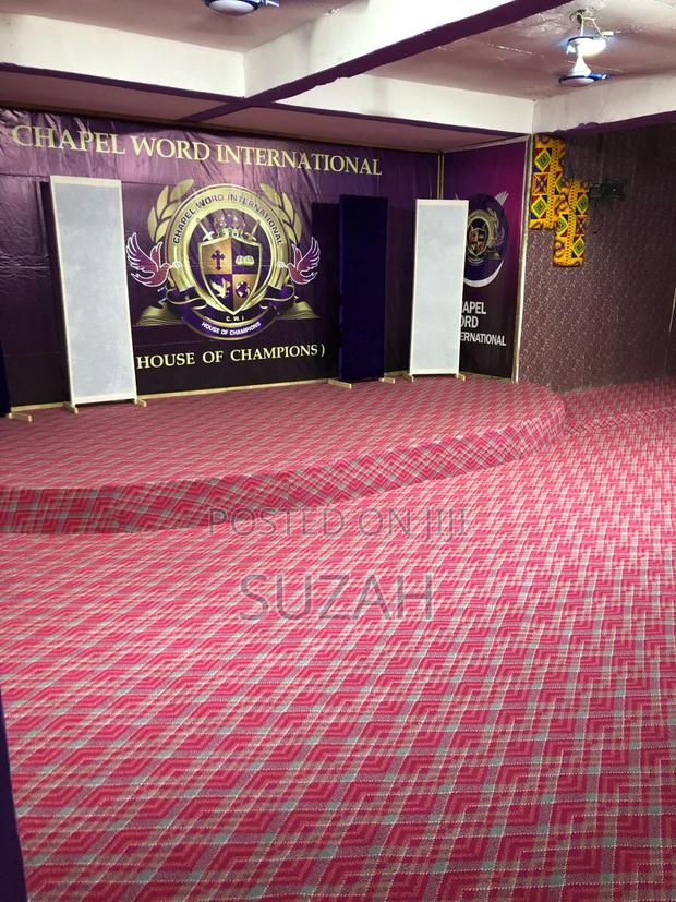Woolen Carpet · Photo 2