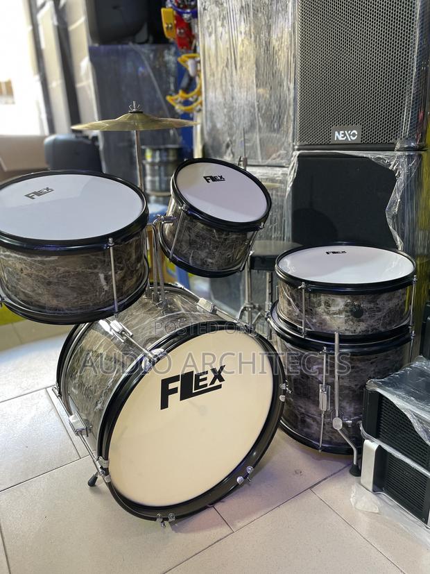 Kids Drum Set · Photo 4