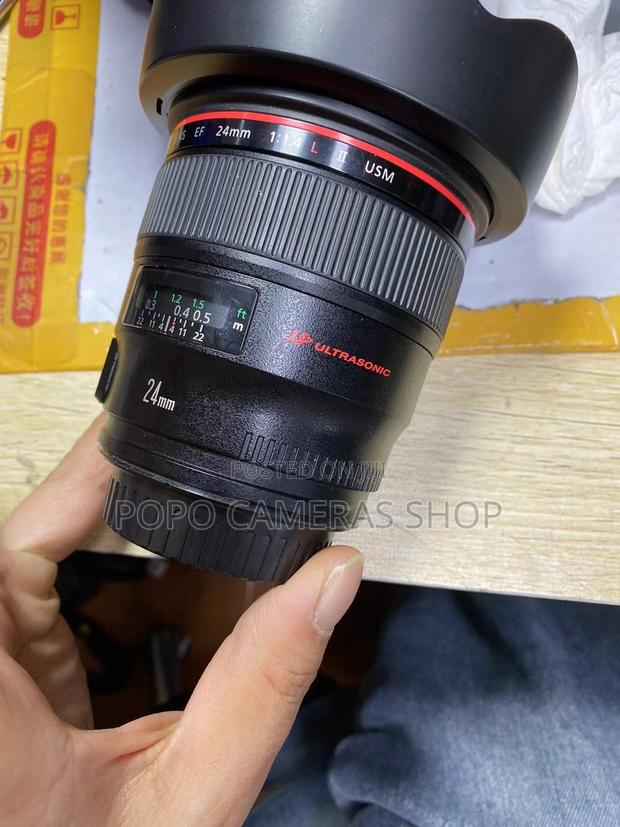 Canon 24mm F1.4 II Lens · Photo 2