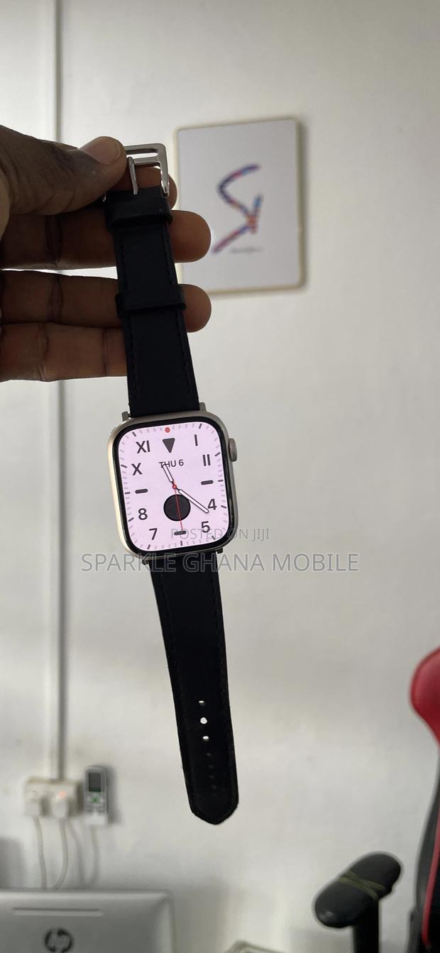 Apple Watch Series 8 45mm photo 2