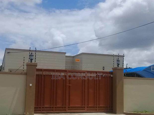 4bdrm House in Adenta for sale