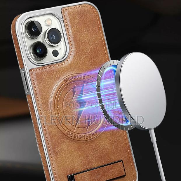iPhone Leather Case With Mag-Safe and Stand · Photo 4