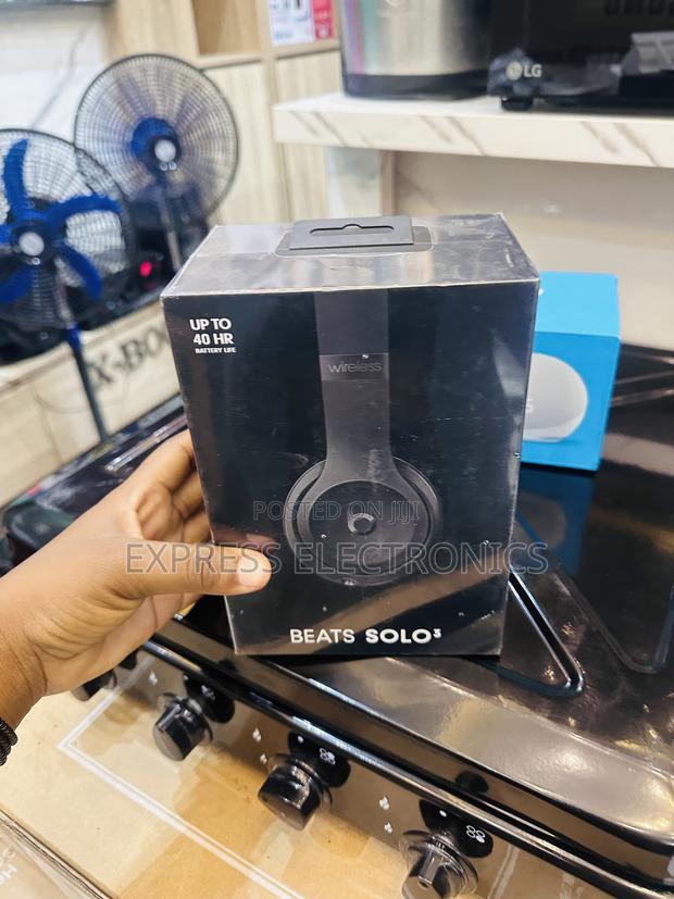 High Quality Sleek Beat Solo 3 —Headphones · Photo 2
