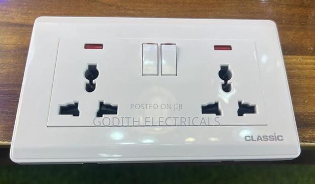 13A Double Socket White