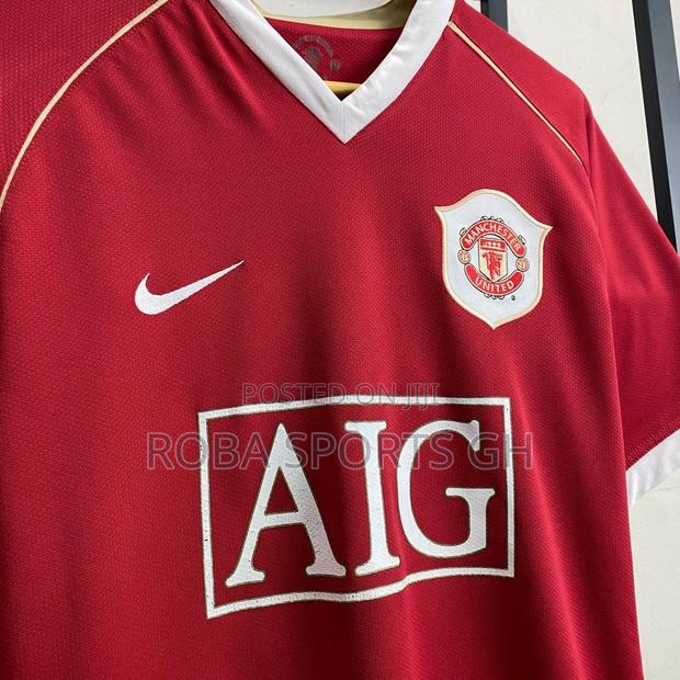 2006/07 Manchester United Retro Home Jersey
