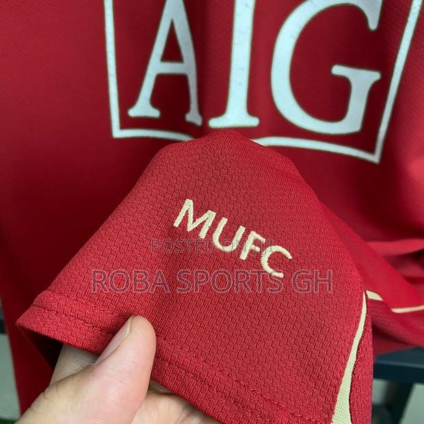 2006/07 Manchester United Retro Home Jersey