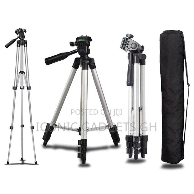 Stable and Sturdy 3110 Mini Tripod · Photo 2