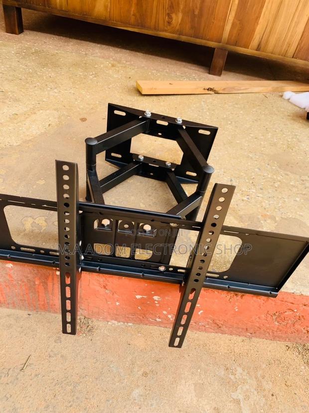 High Quality Corner Wall Mount for Tv Between 32”-80”Inch. · Photo 2