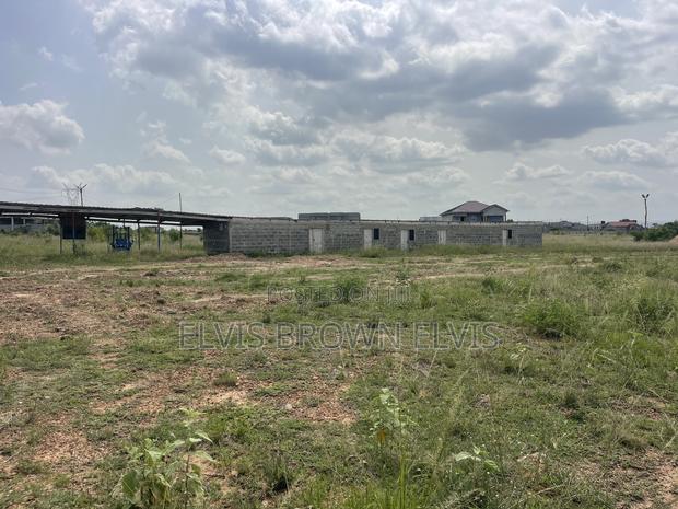 Buy a Plot of Land for Sale at Santeo · Photo 4