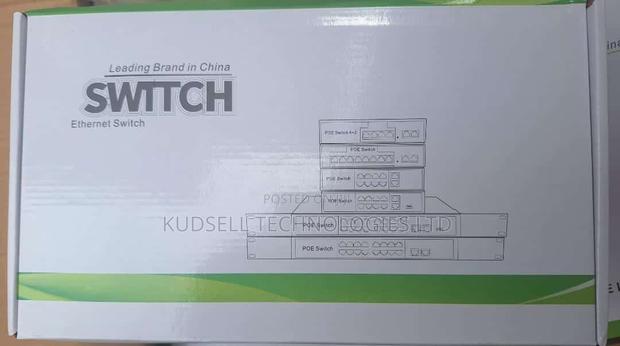 Smart AI 16 Port Poe Switch · Photo 2