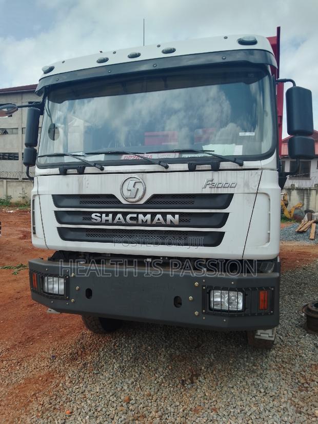 Brand New Fuel Tanker, Shacman F3000 20,000l photo 4