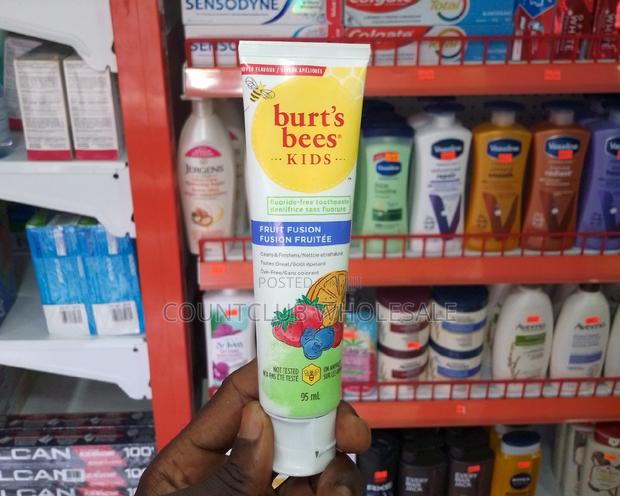 Burt's Bees KIDS Fruit Fusion Toothpaste 95ml · Photo 2