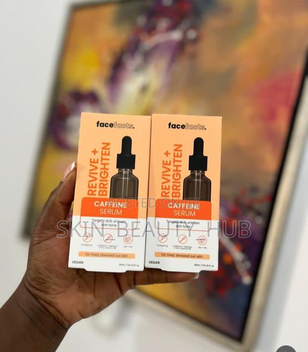 Face Facts Revive Plus Brighten Caffeine Serum · Photo 2