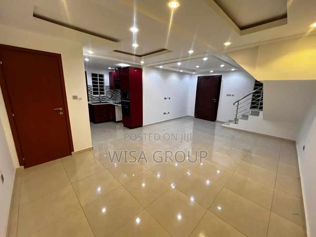 3bdrm Duplex in Wisa Groups, Accra Metropolitan for sale · Photo 2