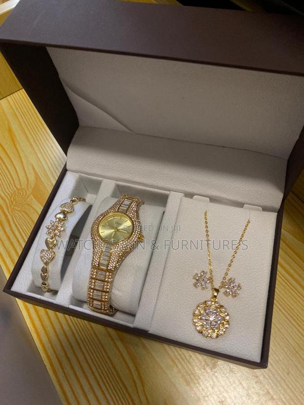 Dior Exclusive Ladies Set · Photo 2