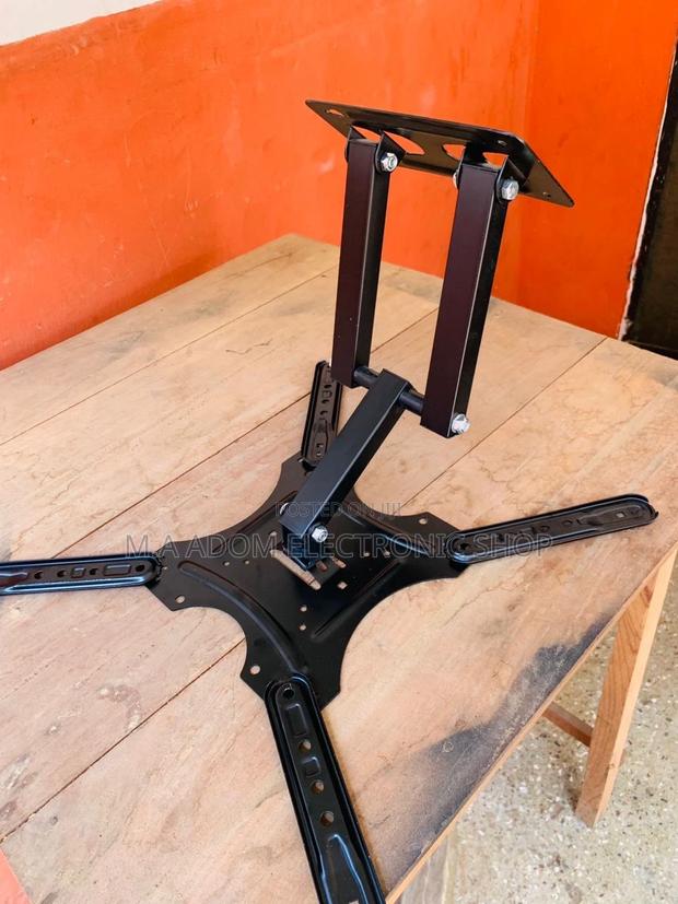 Quality Corner Wall Mount for Tv Between 32” to 55”(Black). · Photo 2