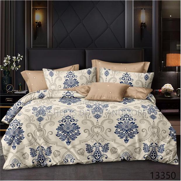 Royalty Design Duvet Set · Photo 2