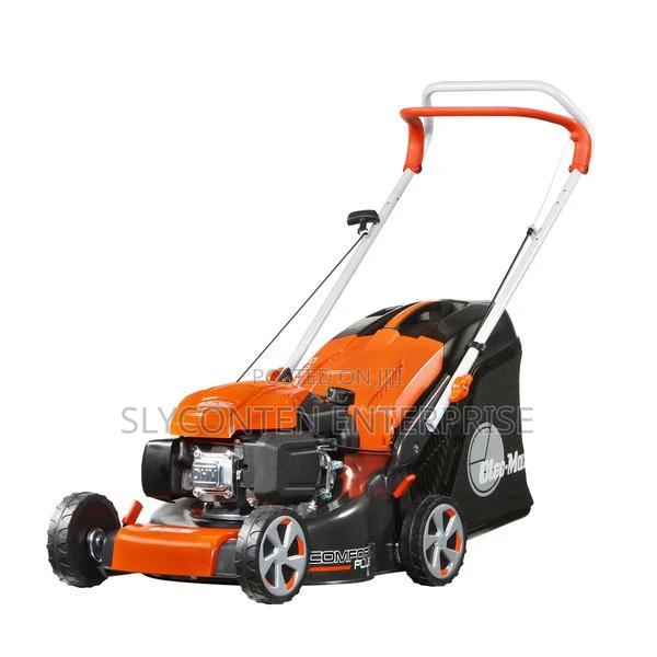 Italian Made Lawn Mower · Photo 2