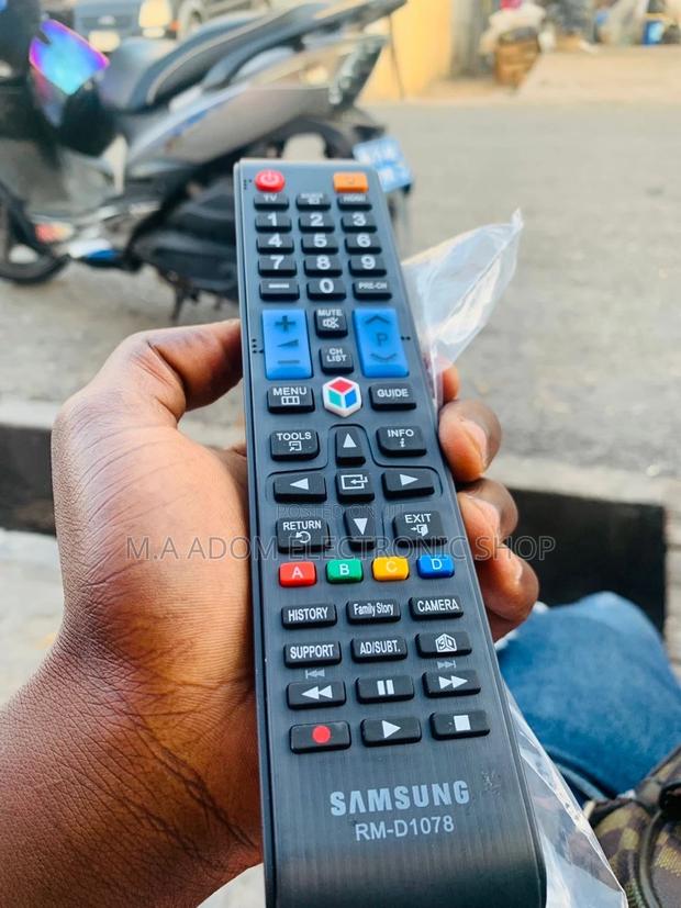 Original Samsung Smart Remote Control(Black). · Photo 2