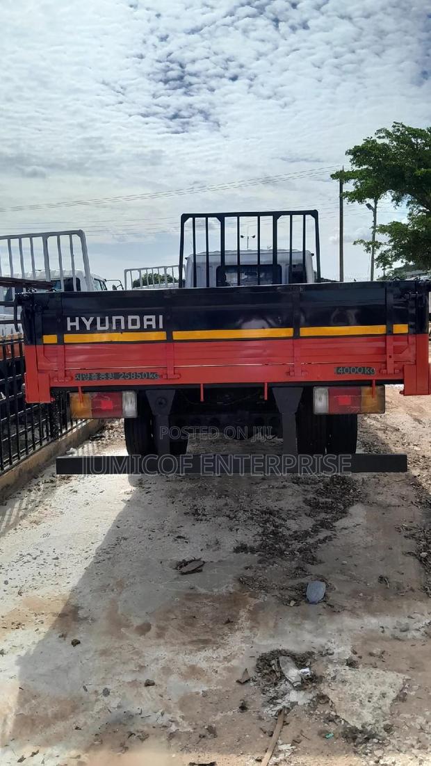 Hyundai 5 Ton Truck