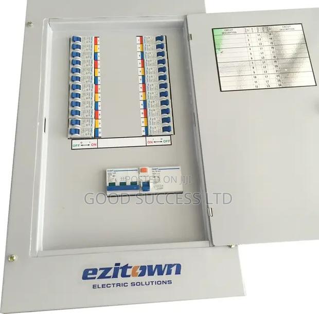 12 Way 3 Phase Main Switch. photo 3