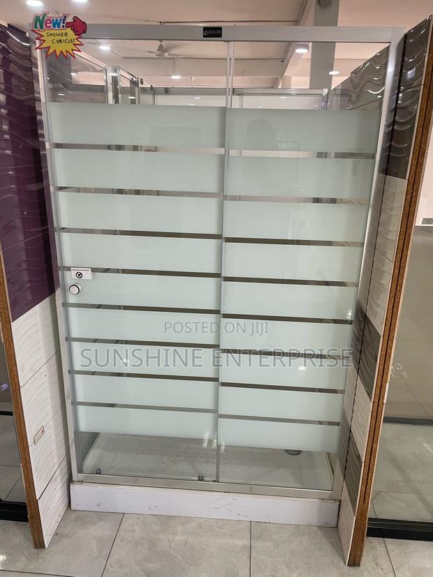 80x120 Shower Cubicle · Photo 2