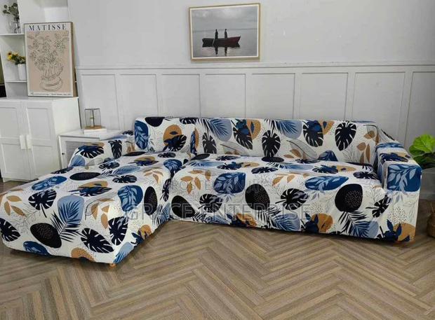 Superb Sofa Covers in Diff Colours and Sizes · Photo 2