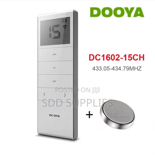 Dooya 15 Channel Curtains Motor Remote Control · Photo 2