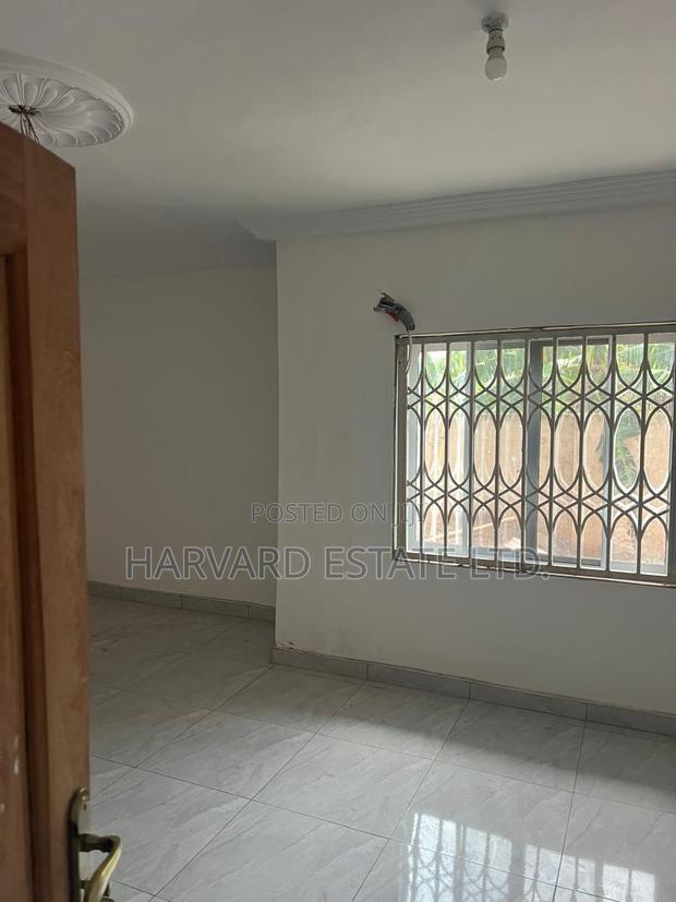 2bdrm Apartment in Tech Oduom, Kumasi Metropolitan for rent photo 3
