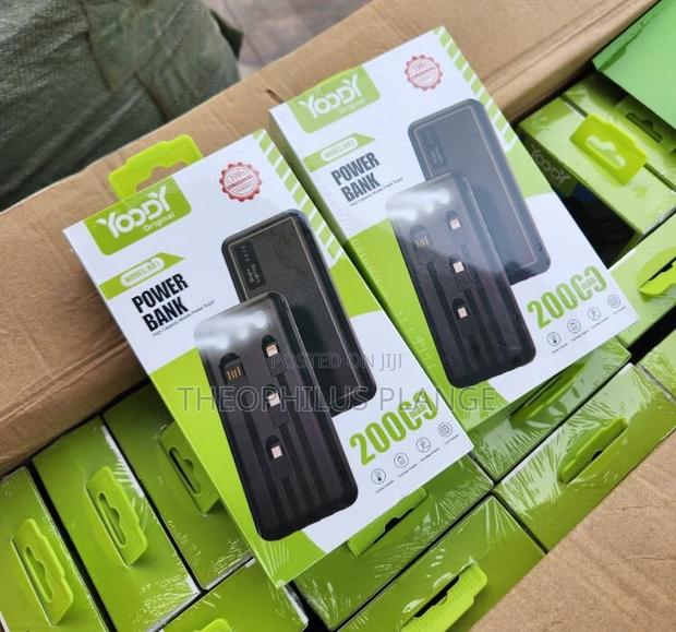 20000 MHZ Yoody Power Bank · Photo 3