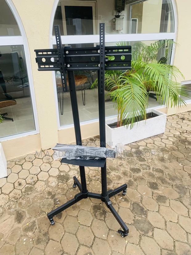 Black Color Mobile Tv Stand 32”-70” · Photo 2