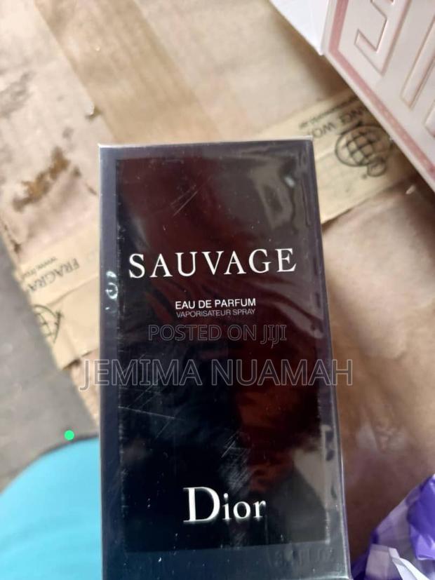 Sauvage Dior Perfume · Photo 2