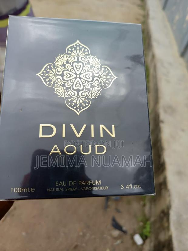 Divin Aoud Perfume · Photo 3