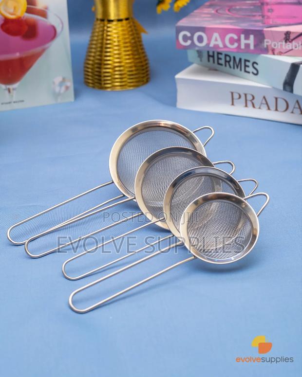 Fine Mesh Strainer ( S/M/L Sizes) · Photo 4