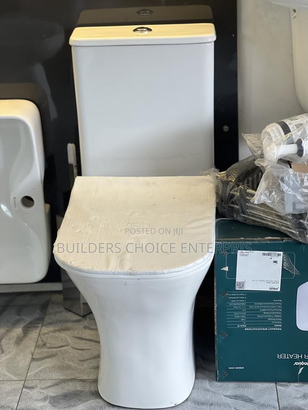 Pro Close Couple Water Closet (Dual Flush) · Photo 4