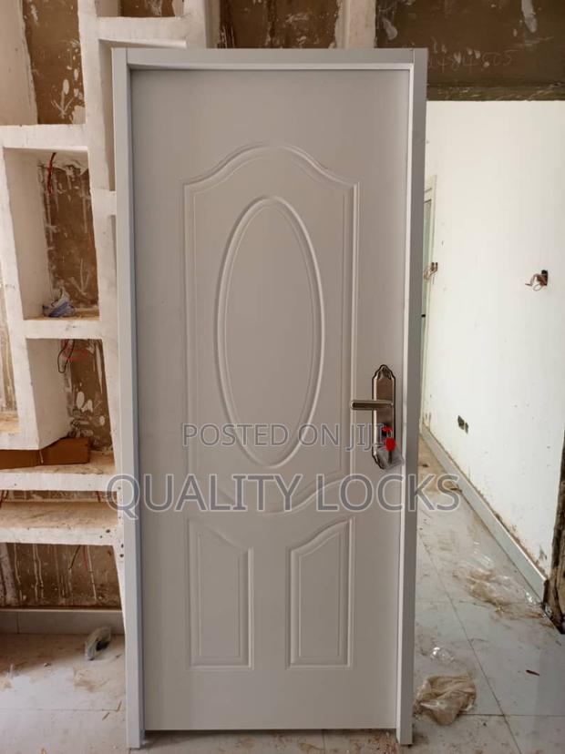 Bedroom Doors · Photo 3