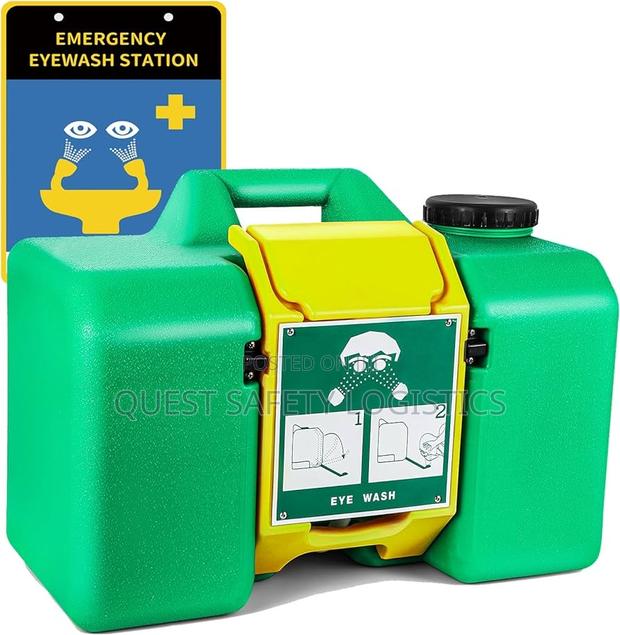 Eye Wash Station · Photo 3