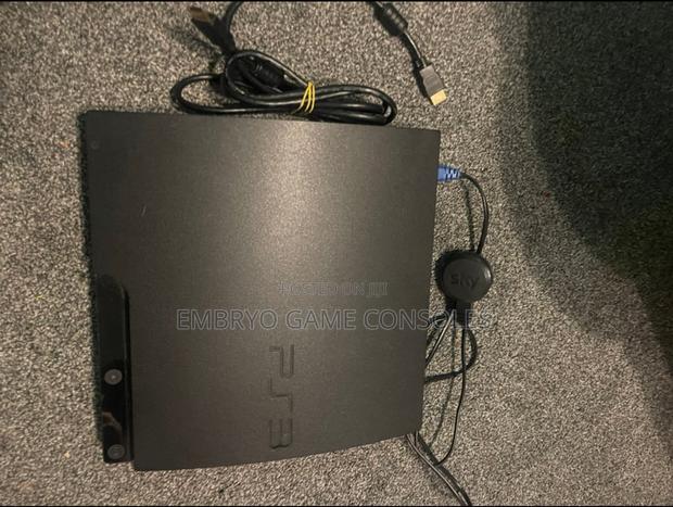 Ps3 Slim From Uk · Photo 1