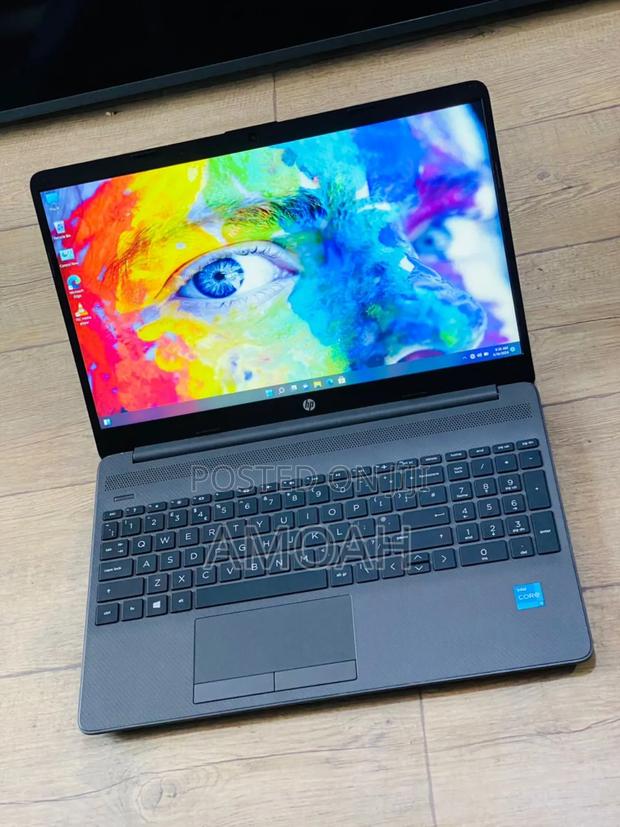 Laptop HP 250 G8 16GB Intel Core I3 SSD 256GB · Photo 4