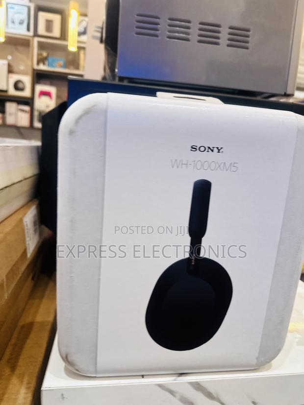 Text for Your Sony Wh-1000xm5— · Photo 2