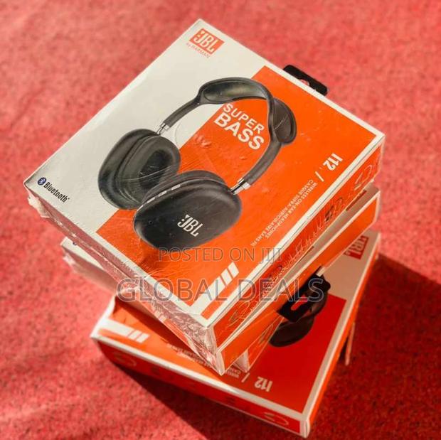 JBL Headsets · Photo 2