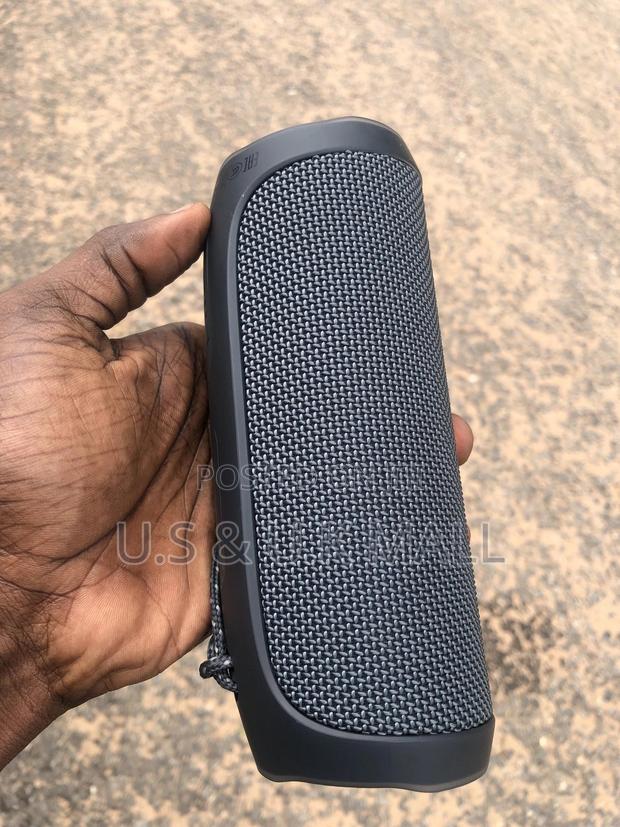 Preowned JBL Flip Essential 2 Bluetooth Speaker In Stock photo 16