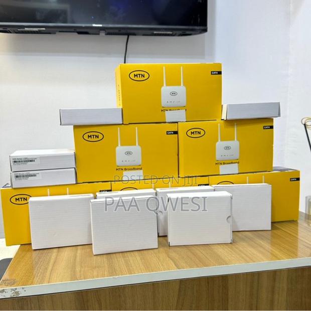 Universal Broadband 4G Router+Backup Battery · Photo 2