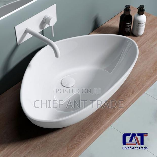 Countertop / Pedicure Basin B3404 · Photo 4